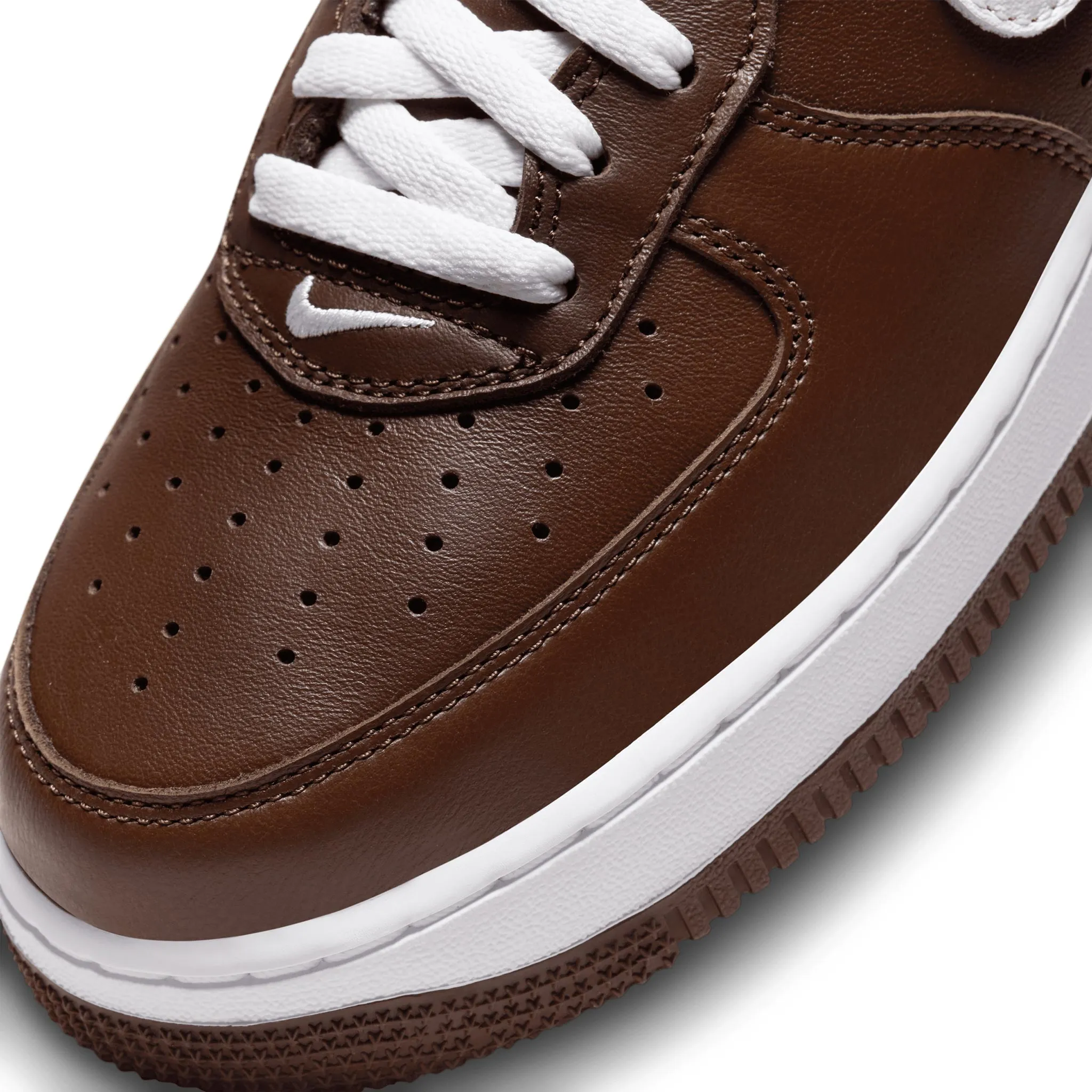 Air Force 1 Low Retro Chocolate FD7039-200