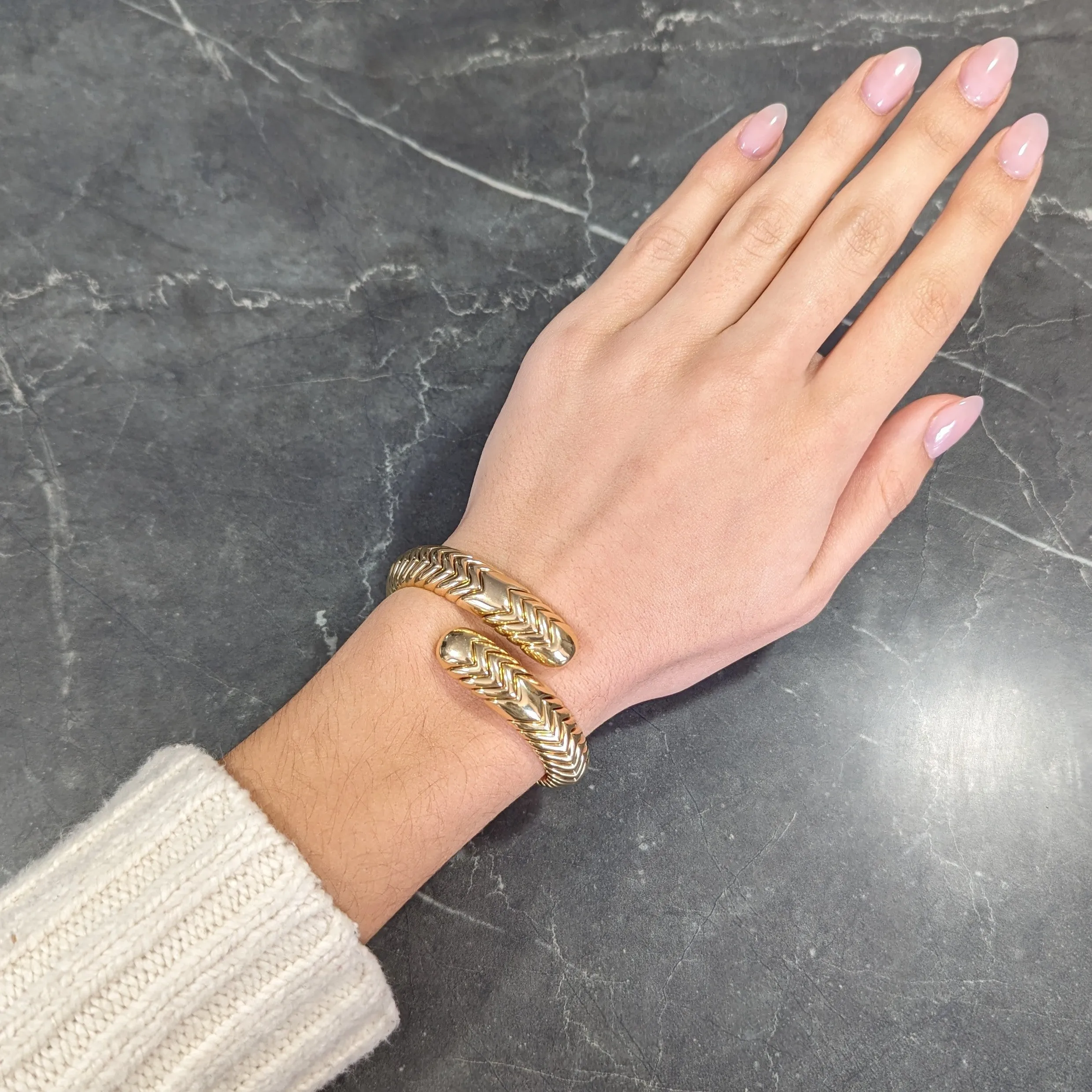 Bulgari 1990's 18 Karat Yellow Gold Chevron Spiga Wrap Vintage Bangle Bracelet