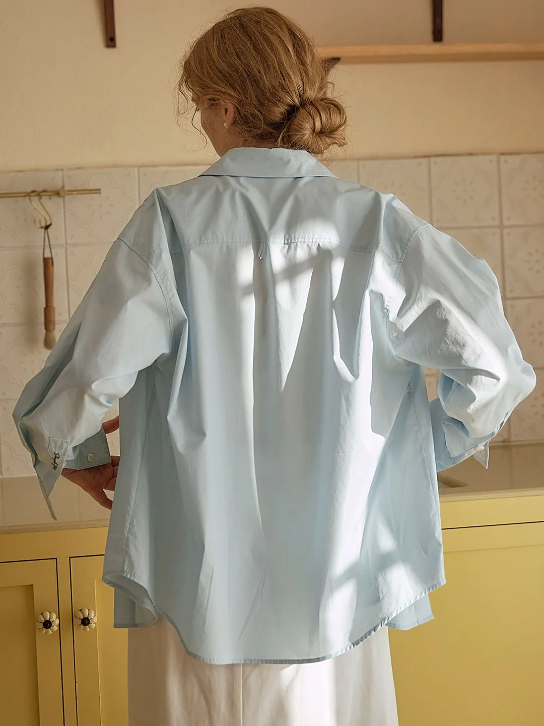 Cynthia Classic LOGO Embroidered Slit Cotton Light Blue Shirt