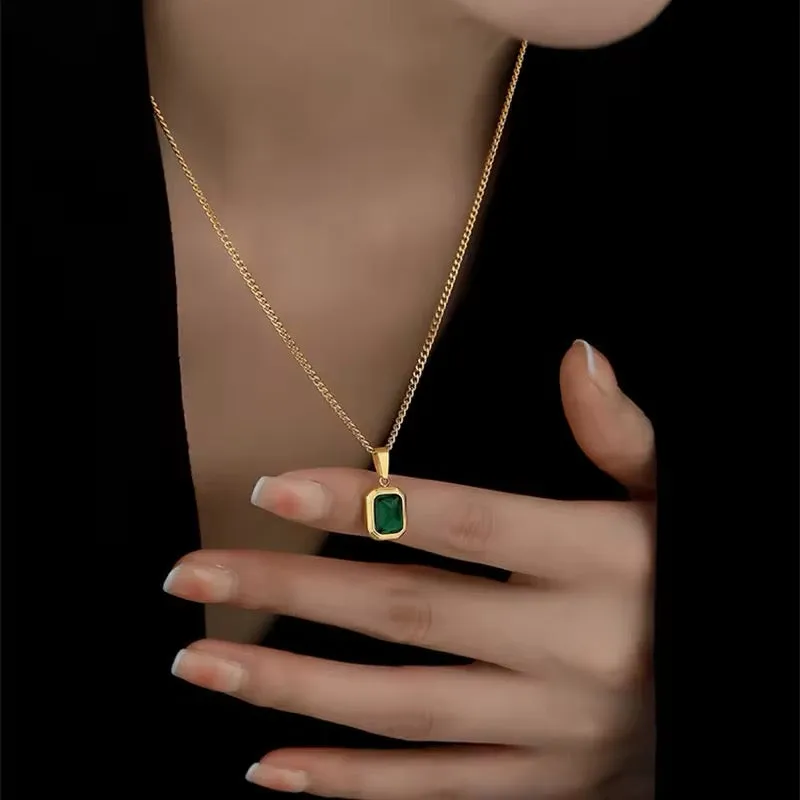 Elegant Retro Square Green Zircon Pendant Necklace