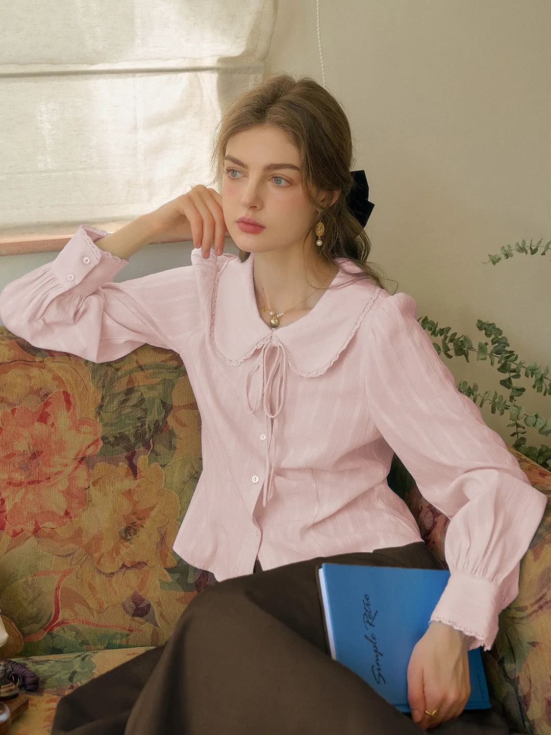 【Final Sale】Addilyn Romantic Doll Collar Lace Stitching Tie Eedwardian Style Blouse - Pink