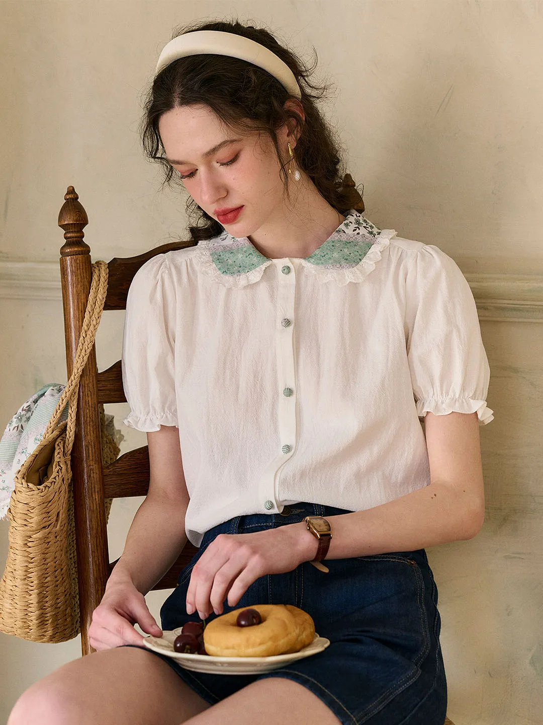 【Final Sale】Alondra Lace Floral Contrast Doll Collar Puff Sleeve Cotton Blouse