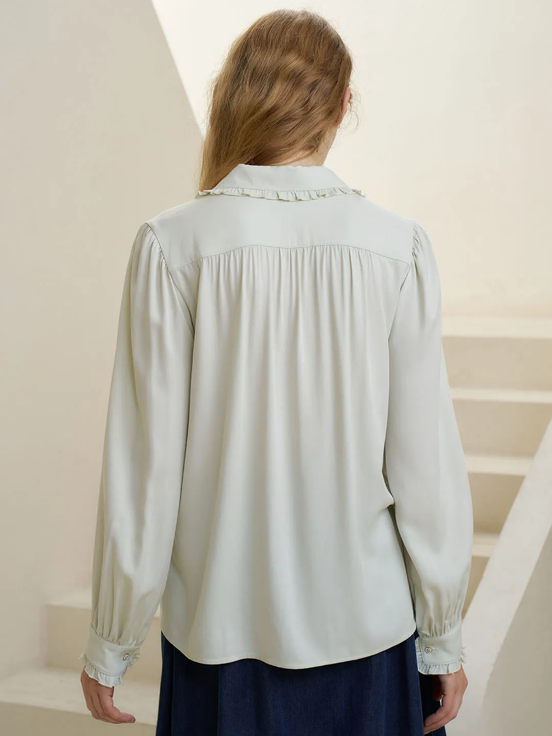 【Final Sale】Convallaria Floral Embroidered Light Green Puff Top