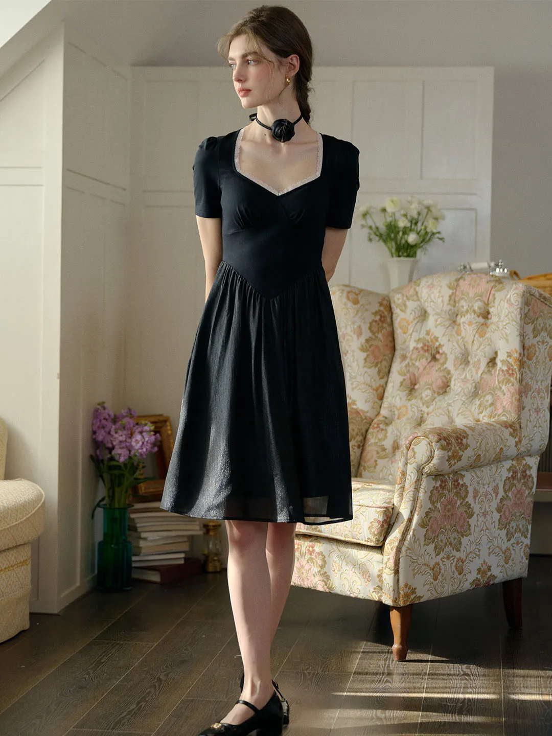 【Final Sale】Viviana Color Block Lace & Rhinestone-Studded Collar Dress (No Rose Choker)