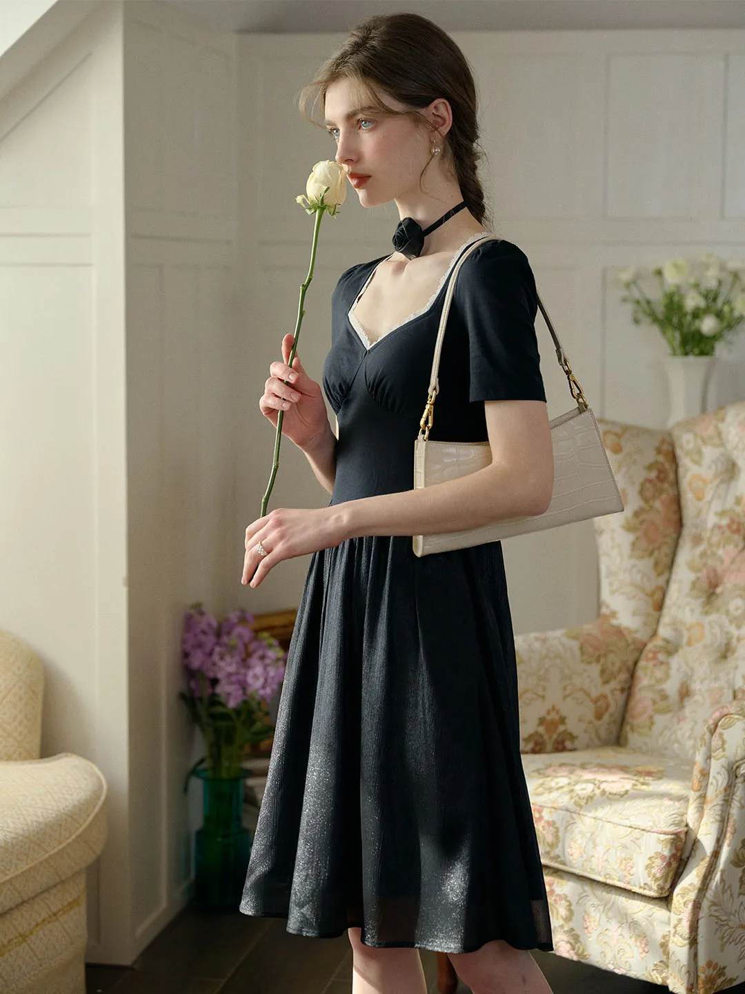 【Final Sale】Viviana Color Block Lace & Rhinestone-Studded Collar Dress (No Rose Choker)