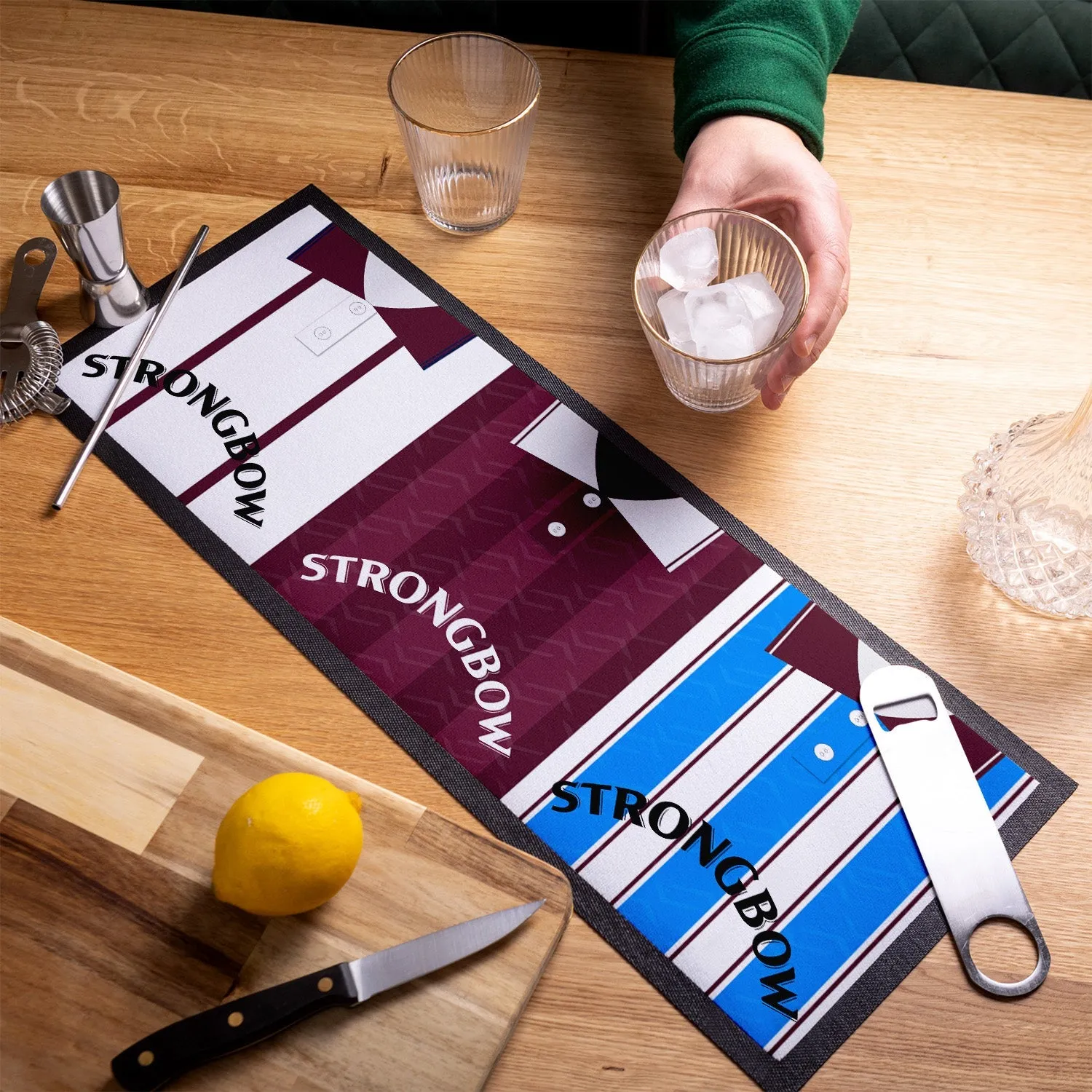 Heart of Midlothian Retro Retro Football Shirts - Personalised Bar Runner