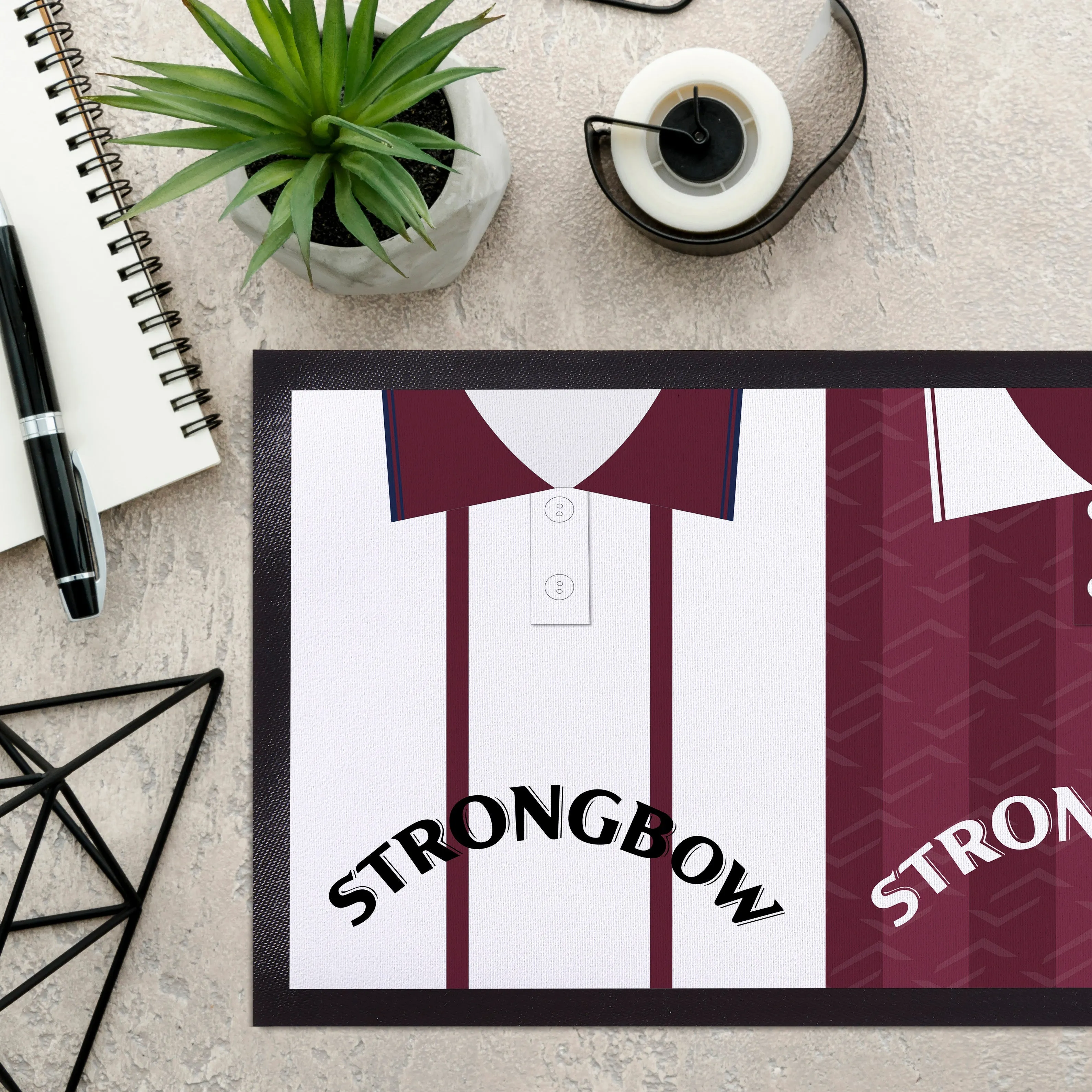 Heart of Midlothian Retro Retro Football Shirts - Personalised Bar Runner