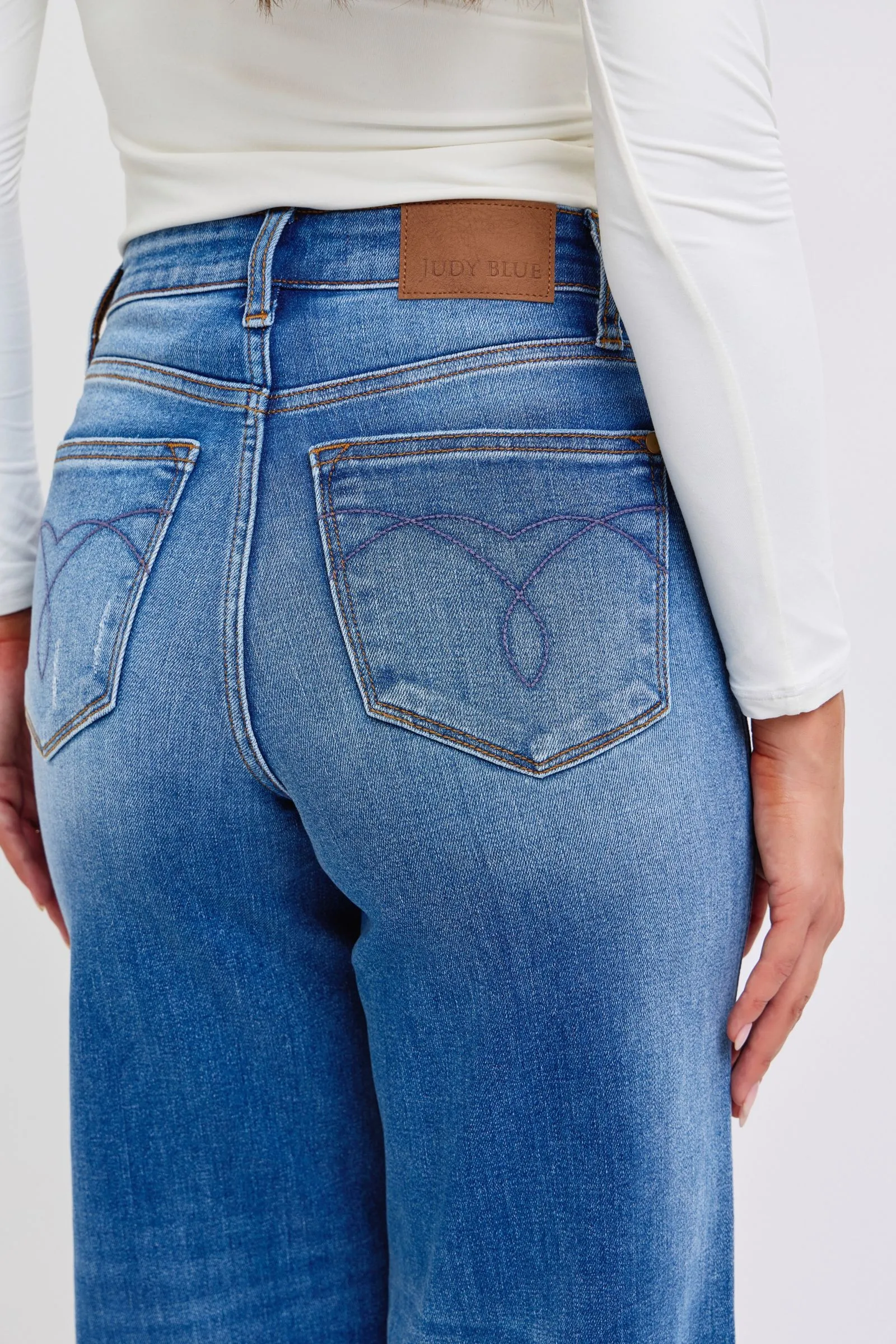 JUDY BLUE Retro Wide Leg Cuff Jean