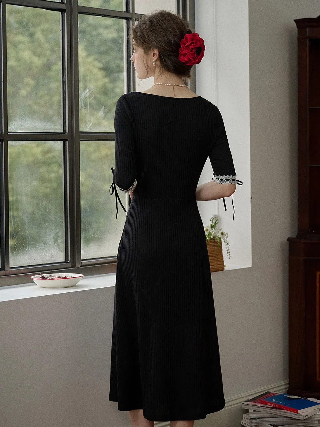 Michelle Bow Lace Square Neck Knitted Color Block Dress