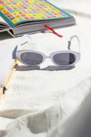 Narrow Oval Cut Edge Sunglasses