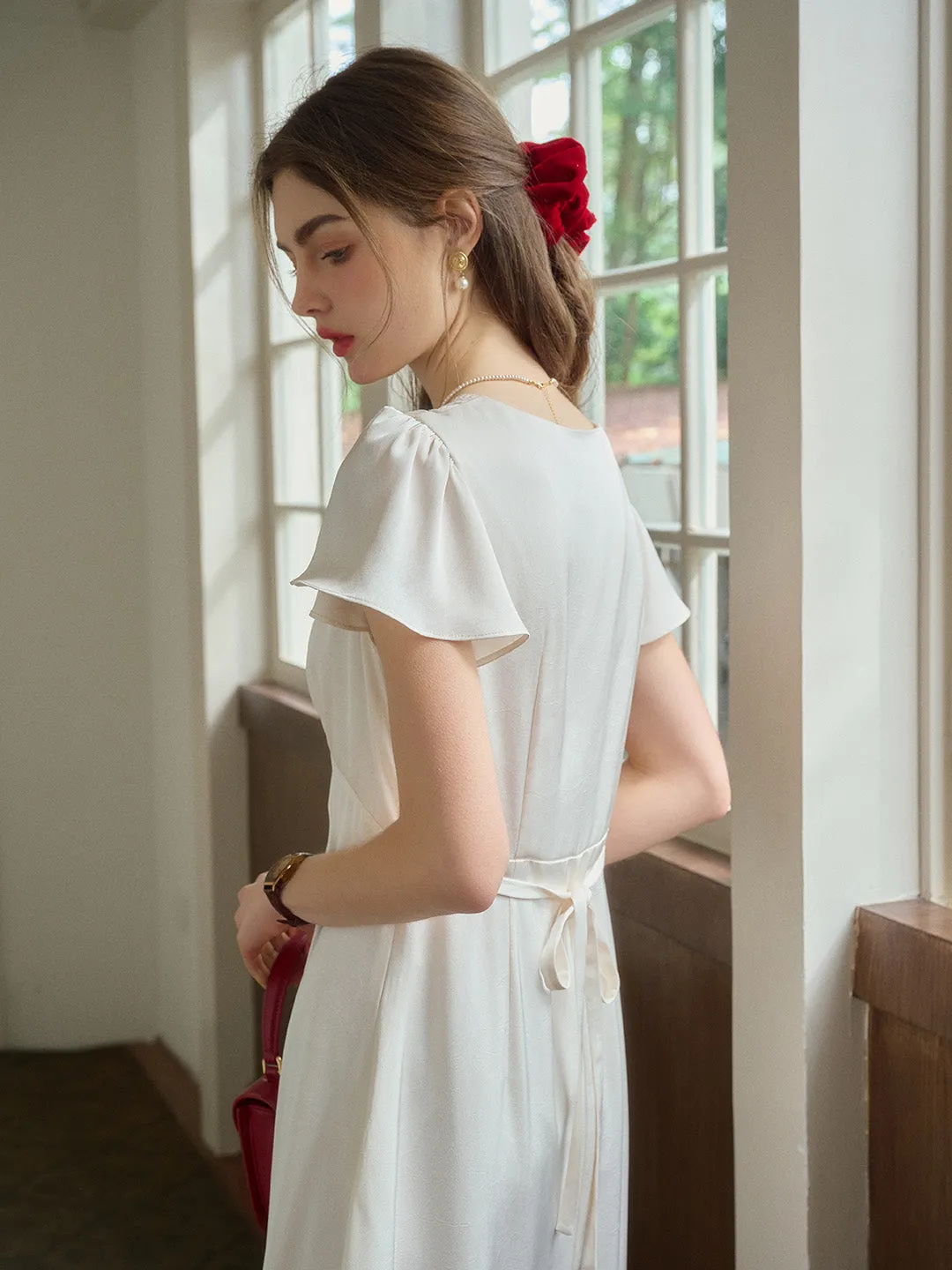 Noa V-Neck Lace Dress - White