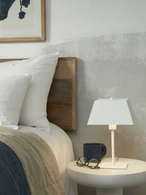 PERTH White Table Lamp
