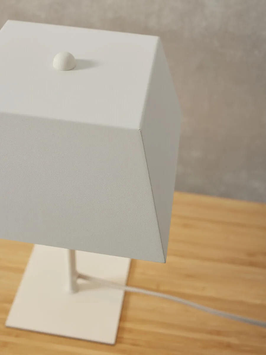 PERTH White Table Lamp