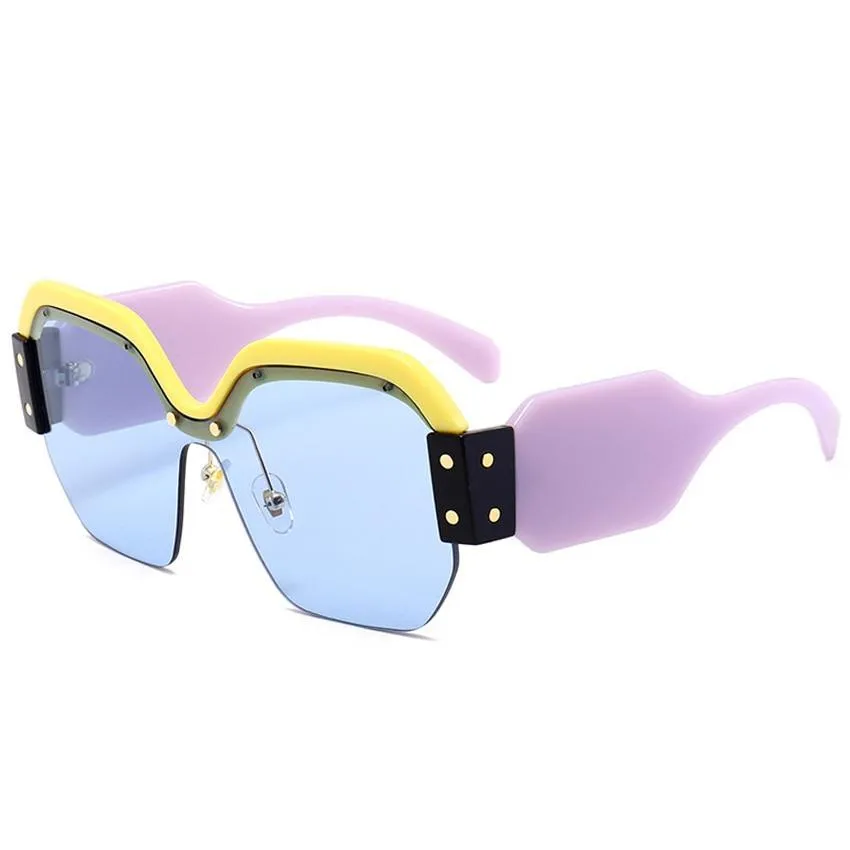 QUAY AUSTRALIA Vintage Sunglasses