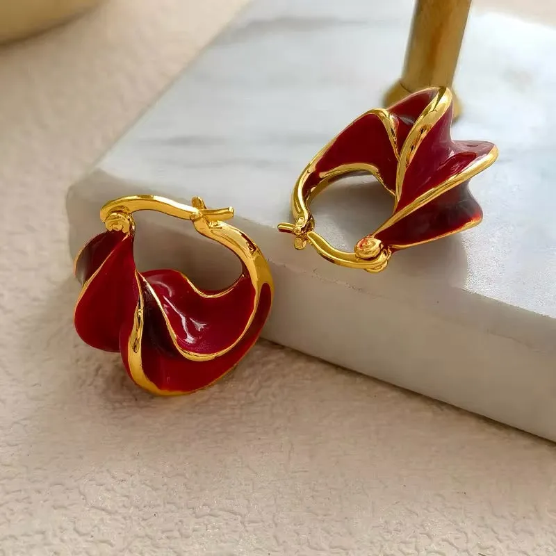 Retro Unique Wave Two-Tone Enamel Hoop Earrings