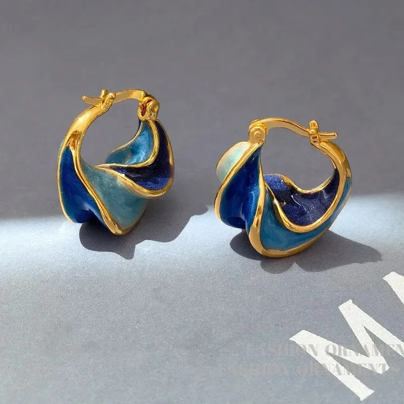Retro Unique Wave Two-Tone Enamel Hoop Earrings