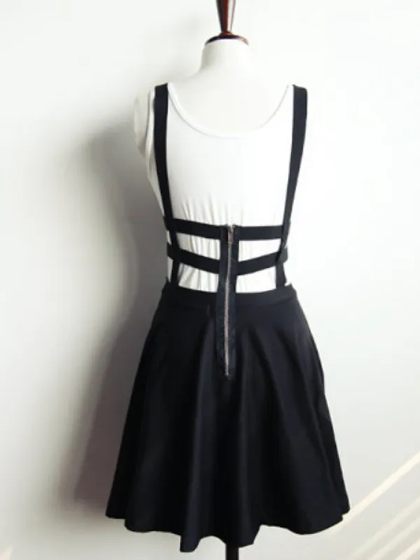 trendsetter strappy skirt